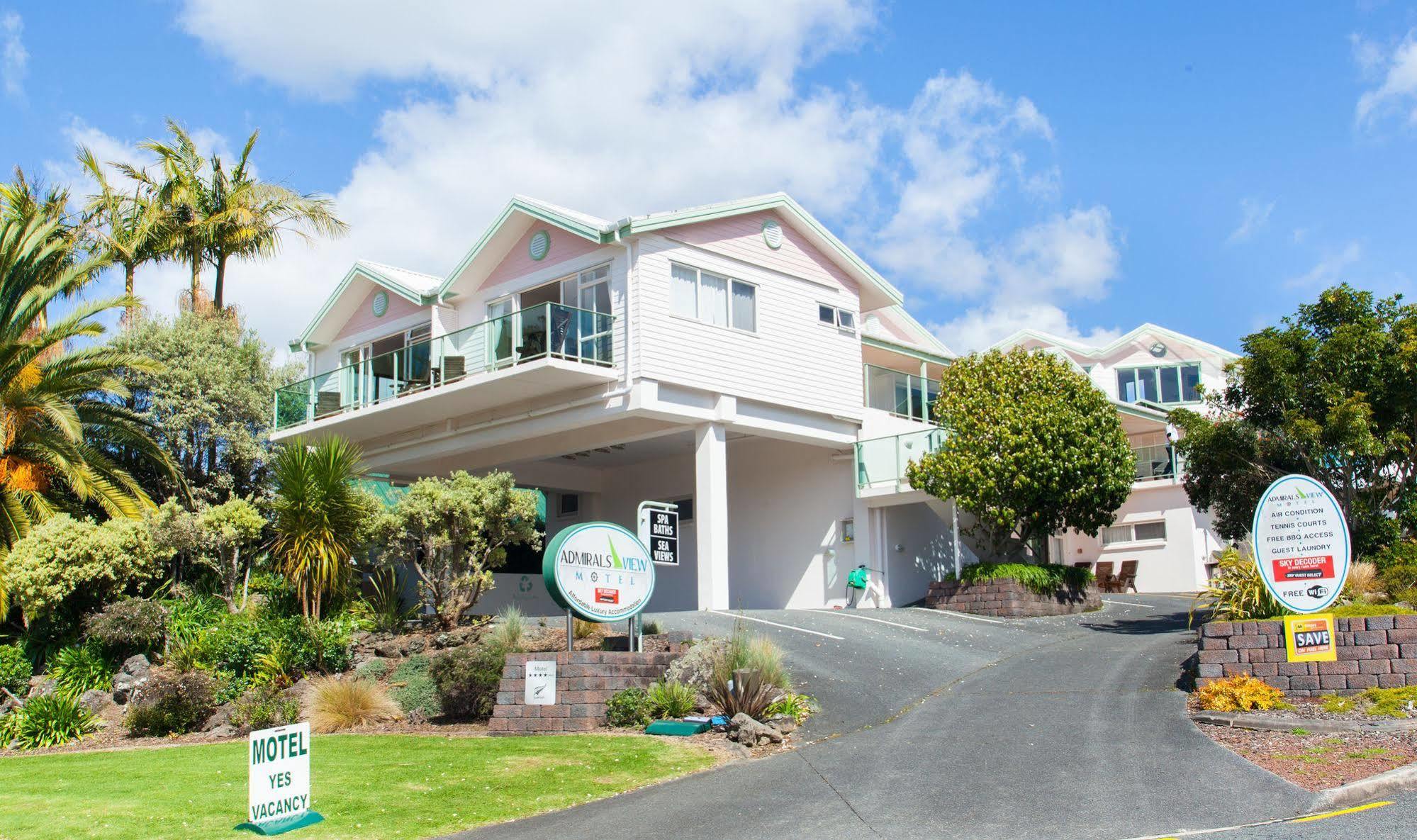 Asure Admirals View Motel Paihia Eksteriør bilde